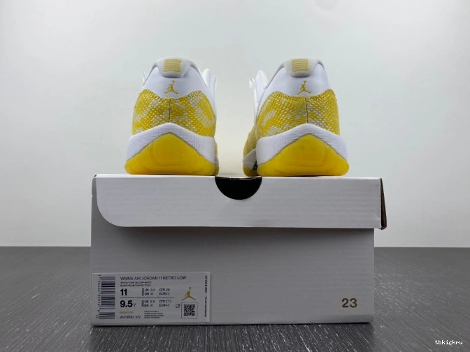 Reps TBK WMNS Yellow Low Snakeskin Air AH7860-107 Jordan 11 0719